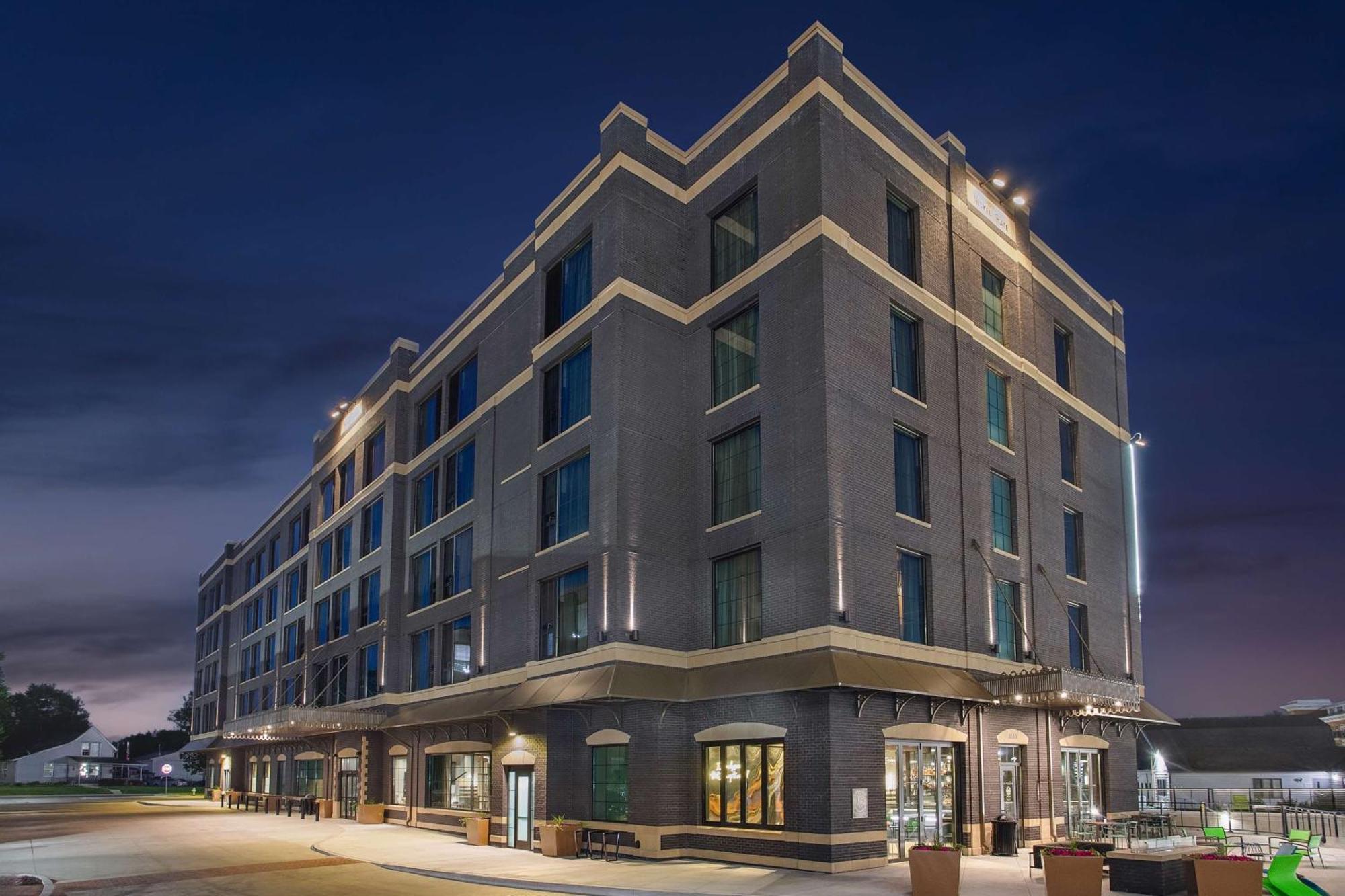 Hotel Nickel Plate Fishers, Tapestry Collection By Hilton エクステリア 写真
